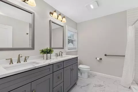 Bath - 128 Parker St, Maynard, MA 01754 photo 1 of 3