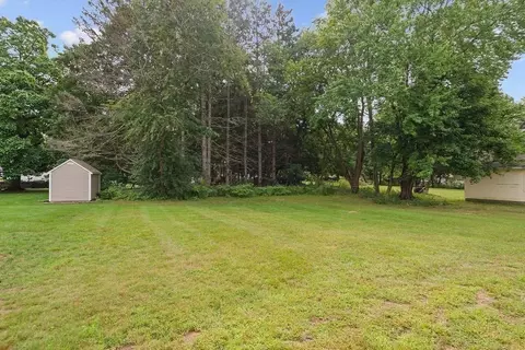 Exterior - 128 Parker St, Maynard, MA 01754 photo 5 of 6