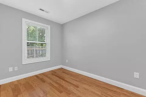 Bedroom - 128 Parker St, Maynard, MA 01754 photo 6 of 9