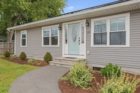 Exterior - 128 Parker St, Maynard, MA 01754 photo 2 of 6