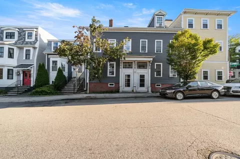 Exterior - 519 E 5th St, Boston, MA 02127 photo 4 of 4