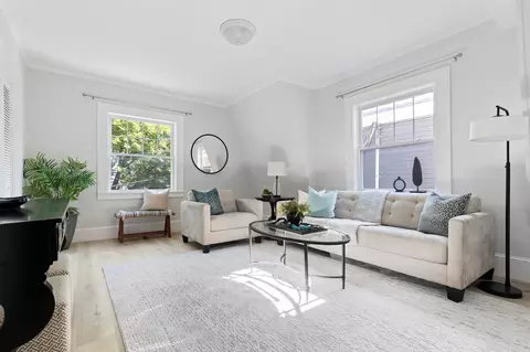 5 Kenwood St #3, Somerville, MA 02144