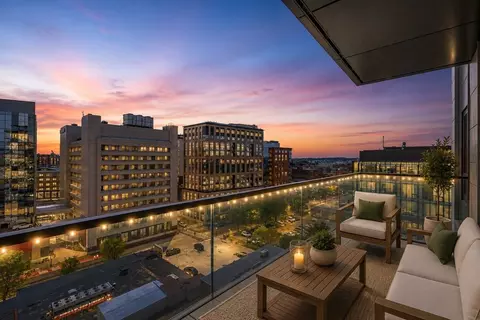 100 Shawmut Ave #912, Boston, MA 02118