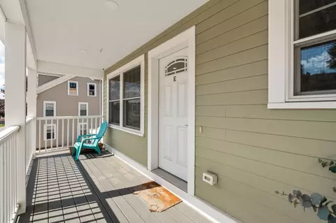 Exterior - 140 Main St #E, Upton, MA 01568 photo 2 of 5