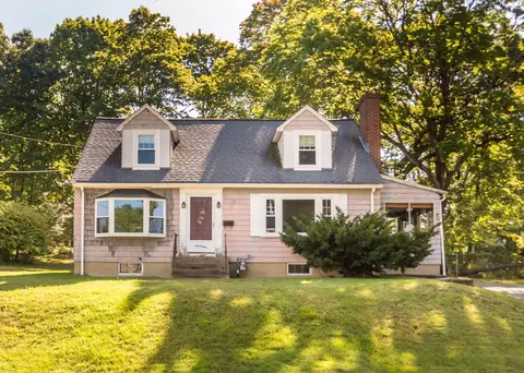 17 Galen St, Waltham, MA 02451