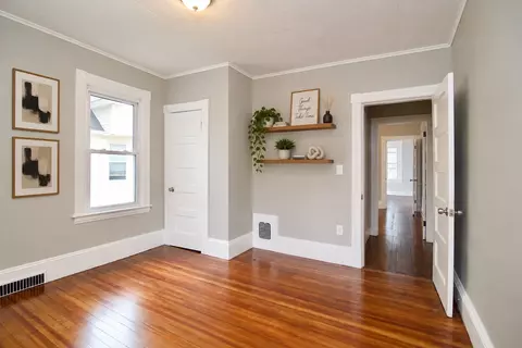 Bedroom - 45 Middlesex St, Springfield, MA 01109 photo 1 of 3