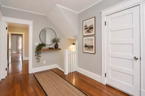 Entry Way - 45 Middlesex St, Springfield, MA 01109 photo 1 of 6