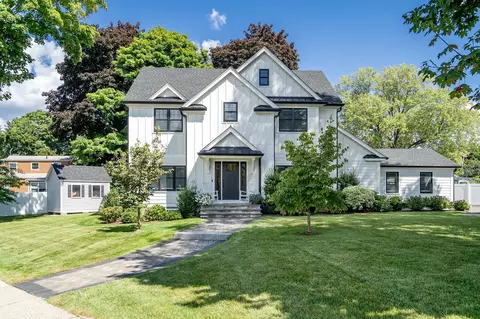 409 Crafts St, Newton, MA 02460