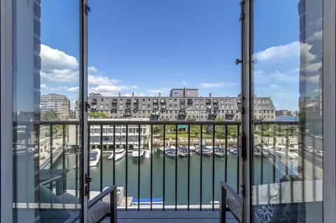 33 Commercial Wharf #41-42, Boston, MA 02110