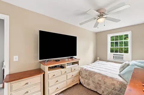 Bedroom - 51 Randall St, Worcester, MA 01606 photo 7 of 11