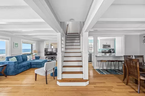 Entry Way - 331 Beach Ave, Hull, MA 02045 photo 1 of 1