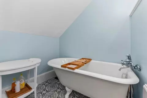 Bath - 180 Walnut St, Dedham, MA 02026 photo 3 of 5
