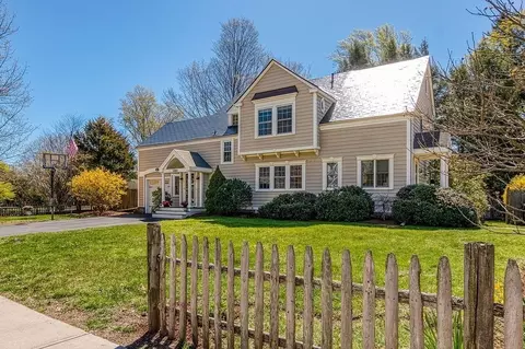 Exterior - 180 Walnut St, Dedham, MA 02026 photo 4 of 12