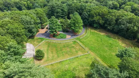 Exterior - 225 Mill St, Raynham, MA 02767 photo 1 of 1