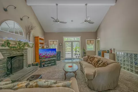 Other - 558 Spring St, Hanson, MA 02341 photo 1 of 4