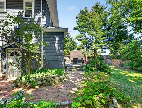 Exterior - 580 Highland Ave, Needham, MA 02494 photo 5 of 6