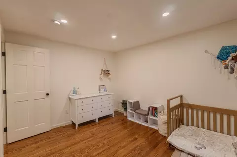 Bedroom - 91 Wendell St, Athol, MA 01331 photo 2 of 4
