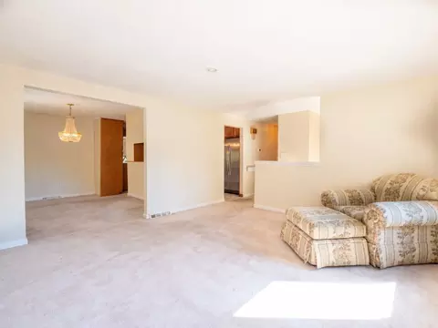 Living - 27 State St, Randolph, MA 02368 photo 1 of 2