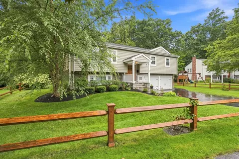 Exterior - 50 Audubon Rd, Reading, MA 01867 photo 2 of 9