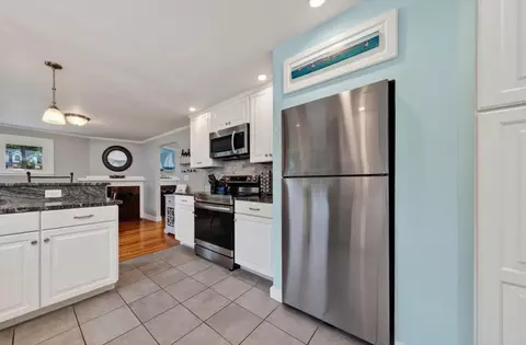 Kitchen - 105 Whiting St, Hingham, MA 02043 photo 2 of 3