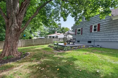 Exterior - 105 Whiting St, Hingham, MA 02043 photo 6 of 8