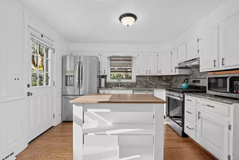 Kitchen - 106 Paul St, Dedham, MA 02026 photo 4 of 5