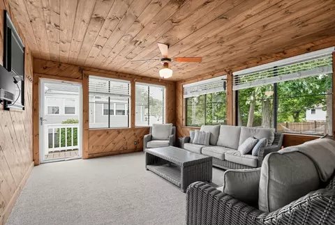 Exterior - 106 Paul St, Dedham, MA 02026 photo 2 of 8