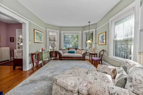 Living - 763 Webster St, Needham, MA 02492 photo 1 of 4