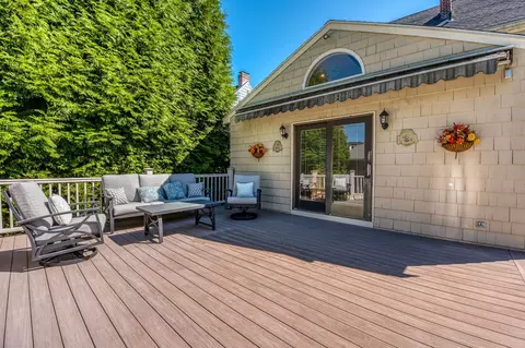 Exterior - 763 Webster St, Needham, MA 02492 photo 6 of 11