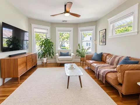 134 Tyndale St #2, Boston, MA 02131