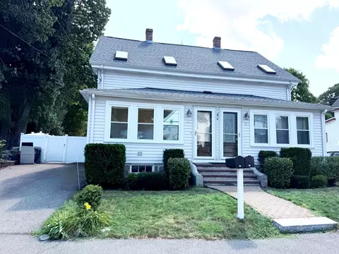 12 Oconnell Ave #12, Quincy, MA 02169