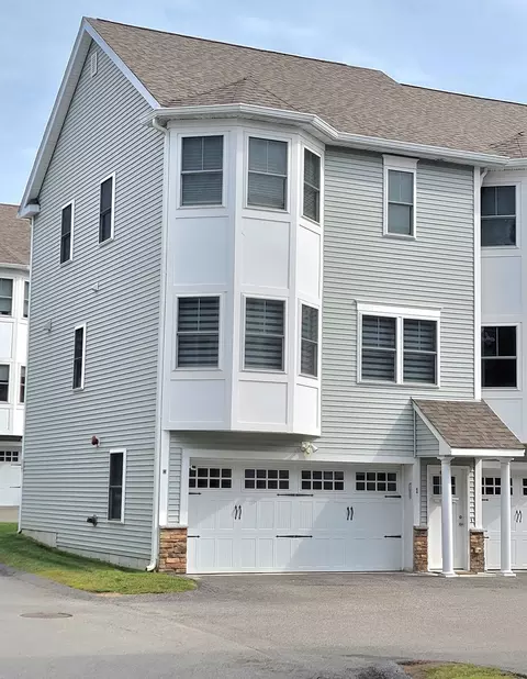 50 Desmoines Rd #H1, Quincy, MA 02169