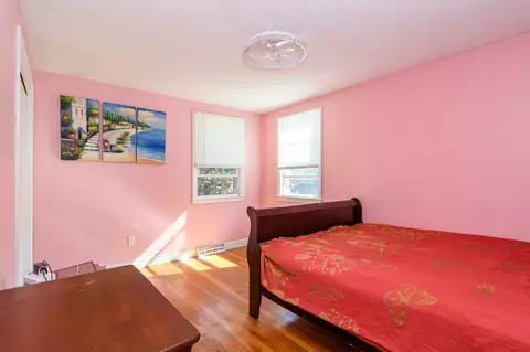 Bedroom - 11 Mark St, Natick, MA 01760 photo 2 of 3