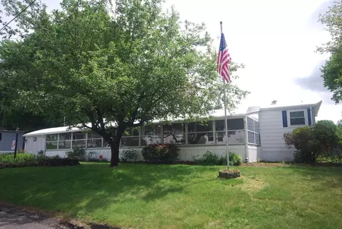 18 Riverveiw Cir, Brimfield, MA 01010