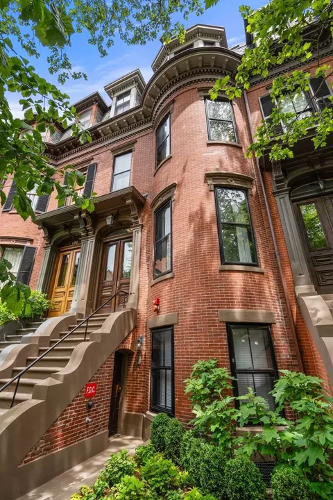 189 W Brookline St, Boston, MA 02118