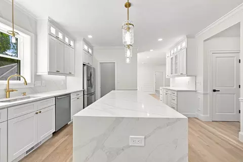 Kitchen - 2 Berthold St, Saugus, MA 01906 photo 3 of 4