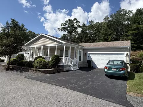 82 Casa Bella Way, Plymouth, MA 02360