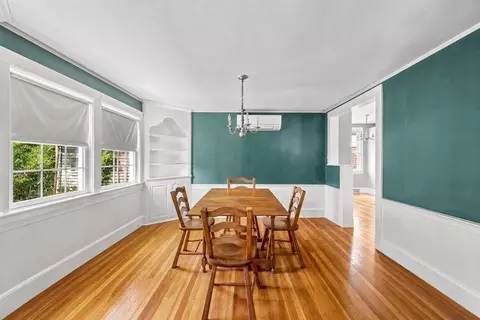 Dining - 117 Spring St, Hull, MA 02045 photo 1 of 2