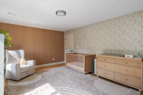 Bedroom - 32 Lantern Ln, Wellesley, MA 02481 photo 5 of 7
