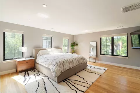 Bedroom - 32 Lantern Ln, Wellesley, MA 02481 photo 1 of 7