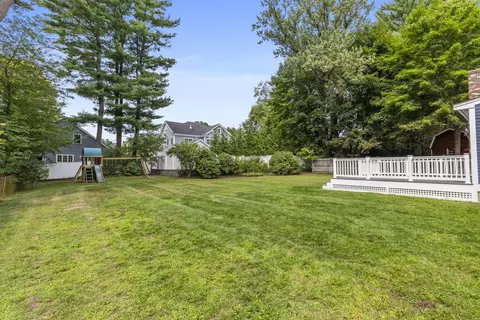 Exterior - 32 Parkvale Rd, Needham, MA 02492 photo 3 of 3