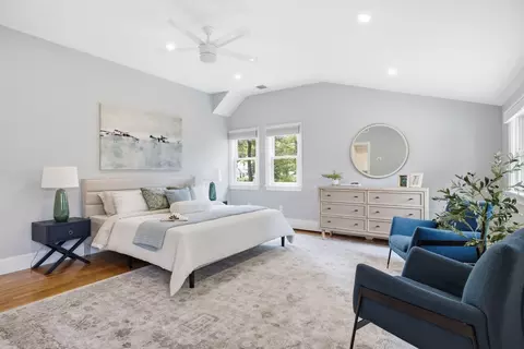 Bedroom - 32 Parkvale Rd, Needham, MA 02492 photo 1 of 7