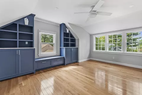 Bedroom - 32 Parkvale Rd, Needham, MA 02492 photo 7 of 7