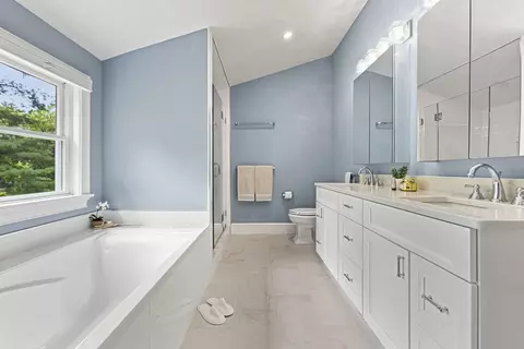 Bath - 32 Parkvale Rd, Needham, MA 02492 photo 1 of 4
