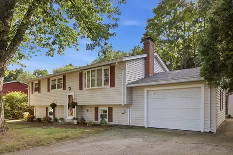 157 Marks St, Rockland, MA 02370