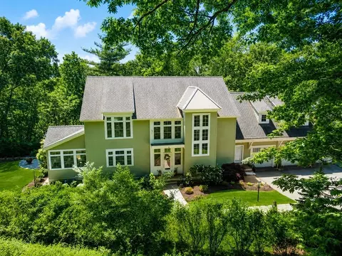23 Kato Dr, Sudbury, MA 01776