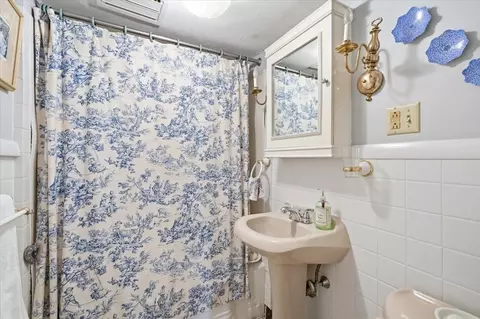 Bath - 45 Summer St, Hingham, MA 02043 photo 2 of 2