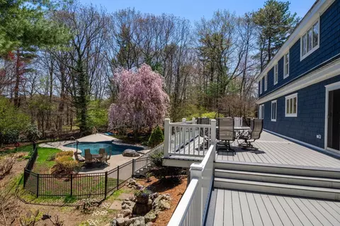 Exterior - 19 Devonshire Rd, Middleton, MA 01949 photo 3 of 6