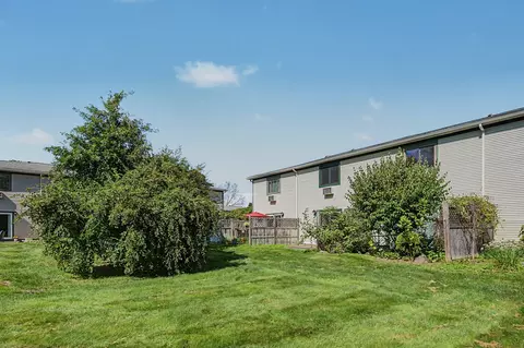 Exterior - 170 E Hadley Rd #58, Amherst, MA 01002 photo 5 of 5