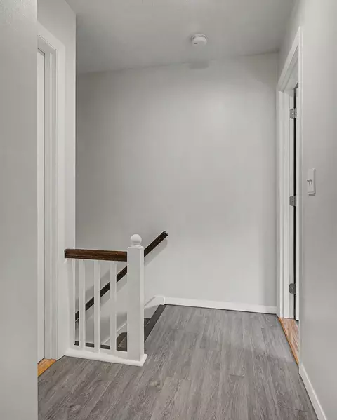 Entry Way - 170 E Hadley Rd #58, Amherst, MA 01002 photo 3 of 3